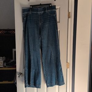 Womens Spanx 2x Flare Jeans Medium Blue Wash. Pre-owned